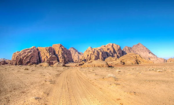 Paisagem do deserto de Wadi Rum na Jordânia — Fotografia de Stock