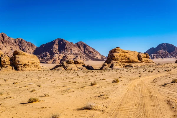 Paisagem do deserto de Wadi Rum na Jordânia — Fotografia de Stock