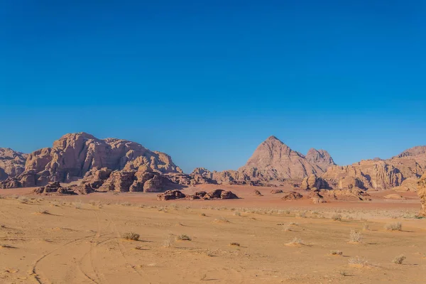 Paisagem do deserto de Wadi Rum na Jordânia — Fotografia de Stock