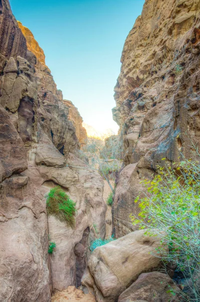 Abu khashaba siq in der Wüste Wadi Rum in Jordanien — Stockfoto