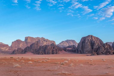 wadi rum çölde Ürdün peyzaj 