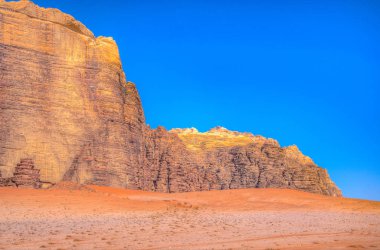 wadi rum çölde Ürdün peyzaj 