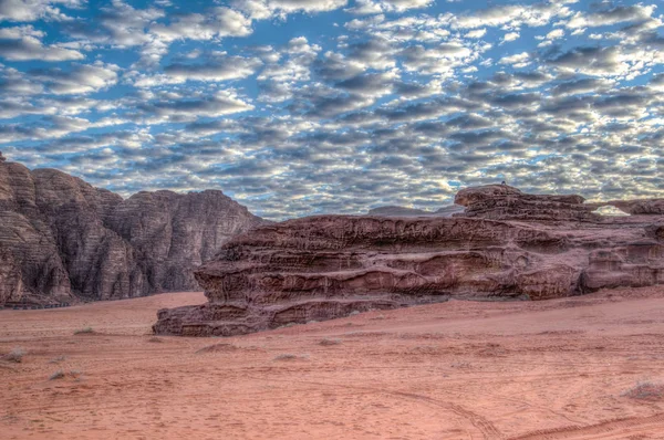 Paisagem do deserto de Wadi Rum na Jordânia — Fotografia de Stock