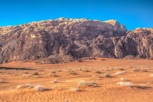 Táj a wadi rum desert, Jordánia — Stock Fotó