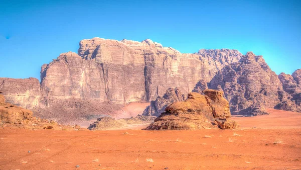 Táj a wadi rum desert, Jordánia — Stock Fotó