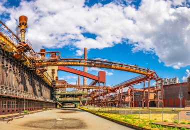 Essen, Almanya 'da endüstriyel kompleks Zollverein içinde Kokerei Binası