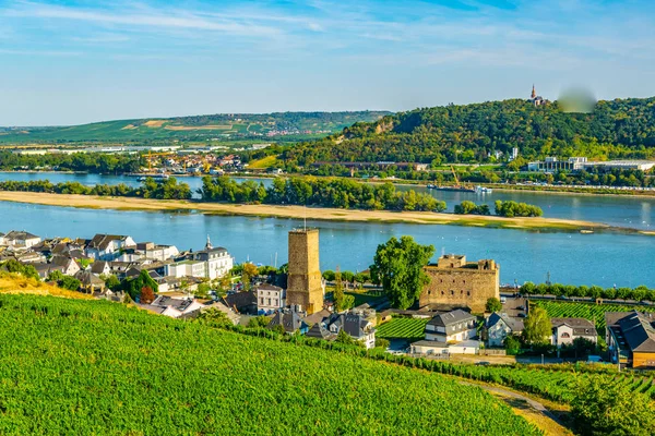Flyg foto över Ruedesheim am Rhein i Tyskland — Stockfoto