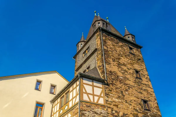 Muenzturm in de stad Bacharach in Duitsland — Stockfoto