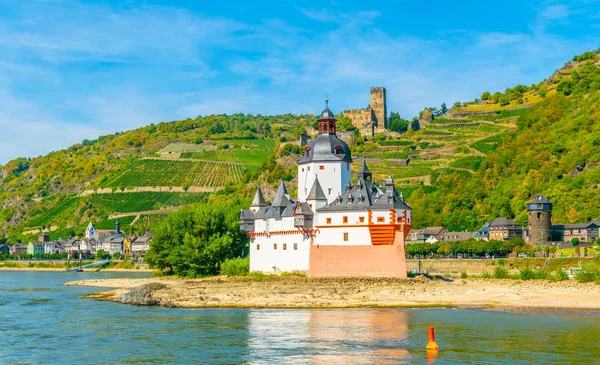 A pfalzgrafenstein kastély, amely vámellenőrzőt szolgál — Stock Fotó