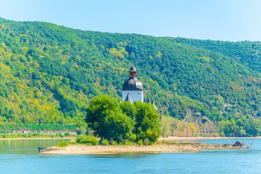 Bir gümrük checkpo olarak hizmet için kullanılan pfalzgrafenstein kale