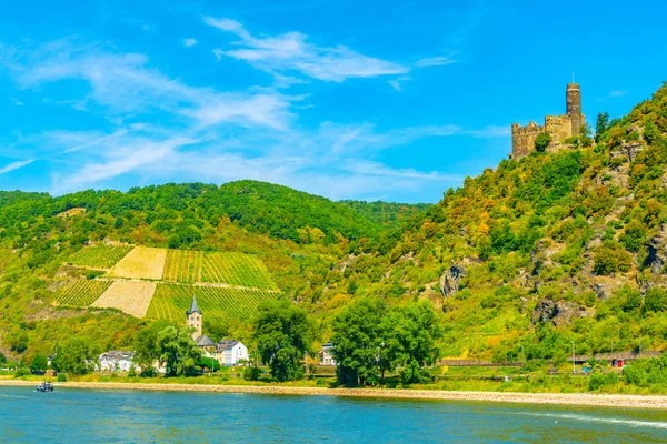 Burg Maus néző Rhein folyó Németországban — Stock Fotó