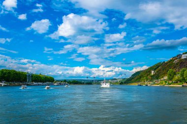 Koblenz yakınlarındaki River Rhein Almanya