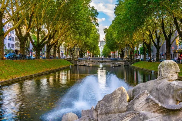 View of the triton fountain in Dusseldorf, Germany — Stock Photo, Image