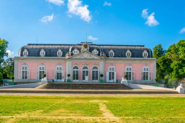 Düsseldorf, Almanya yakınındaki Benrath Sarayı
