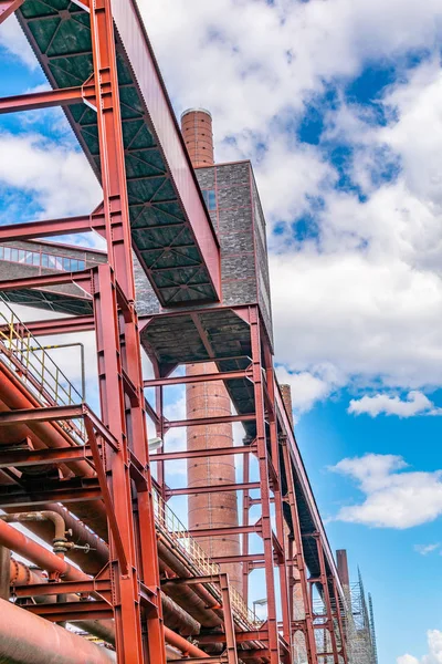 Kokerei edifício dentro do complexo industrial Zollverein em — Fotografia de Stock