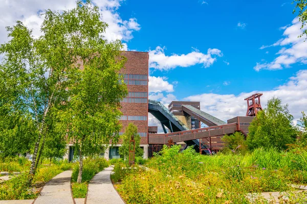 Industri komplexet Zollverein är värd för ett regionalt Museum i — Stockfoto