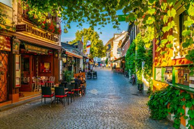 Rudesheim Rhein, Almanya, 16 Ağustos 2018: Rud şehir merkezi