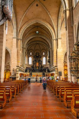 Trier, Almanya, 14 Ağustos 2018: tr katedral Iç