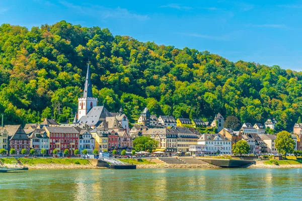 ST. GOAR, GERMANY, AUGUST 16, 2018: View of riverside promenade — Stock Photo, Image