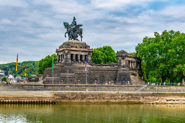 Koblenz, Německo, 15. srpna 2018: památník německé jednoty v K — Stock fotografie