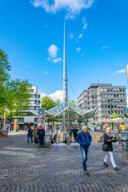 Dortmund, Almanya, 30 Nisan 2018: Reinoldikirche Metro İstasyonu