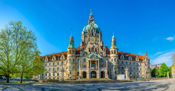Nuevo ayuntamiento en Hannover, Alemania — Foto de Stock