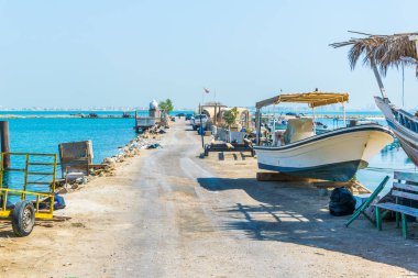 Manama, Bahreyn'de bir marinanın görünümü.