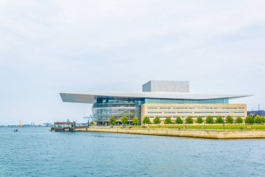 Kopenhag Opera Binası, Danimarka görünümünü.