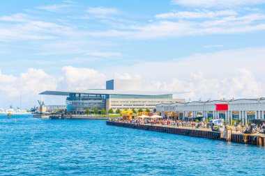 Kopenhag Opera Binası, Danimarka görünümünü.