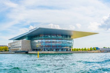 Kopenhag Opera Binası, Danimarka görünümünü.