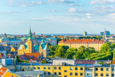 Danimarka'nın başkenti Kopenhag'daki Rosenborg Slot kalesinin havadan görünümü.