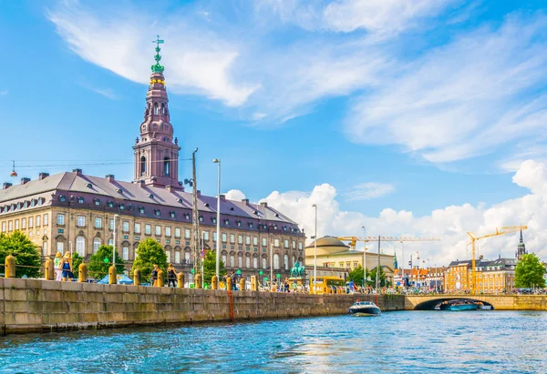 Christiansborg slot Palace w Kopenhadze, Dania — Zdjęcie stockowe