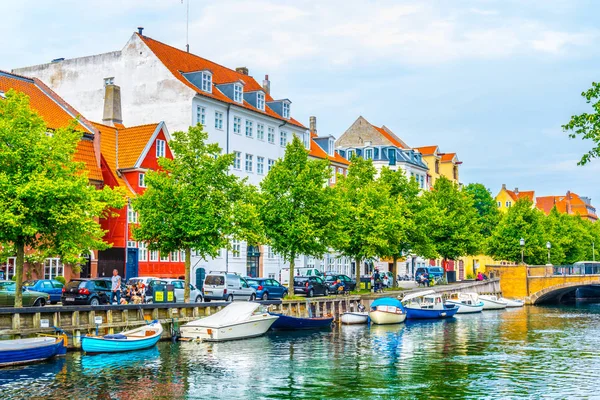 Vista de un canal en el centro de Copenhague, Dinamarca . — Foto de Stock