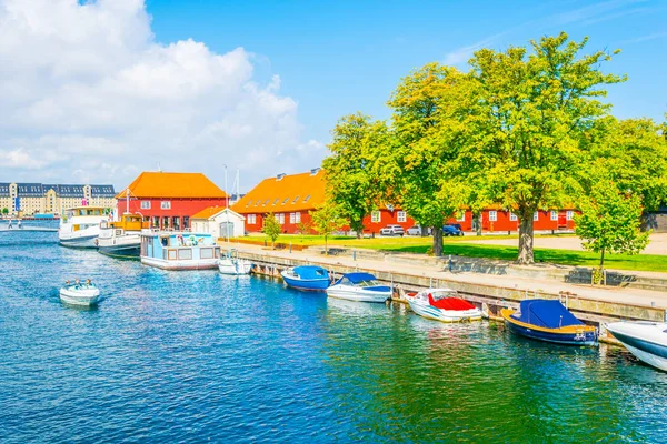 Вид на канал у центрі Копенгагена, Данія. — стокове фото