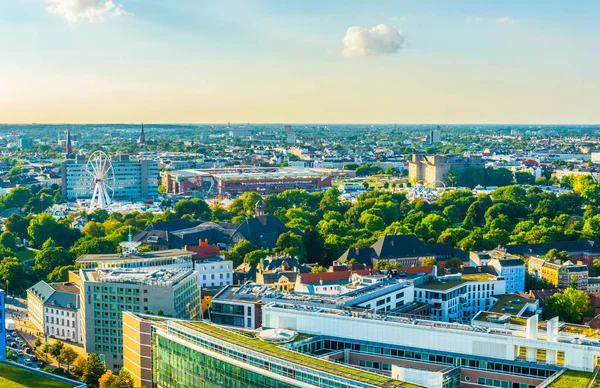 Luftaufnahme des Millerntor-Stadions des fc sankt pauli in Hamburg. — Stockfoto