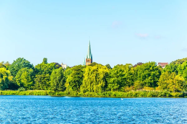 Veduta del lago aussenalster ad Amburgo, Germania — Foto Stock