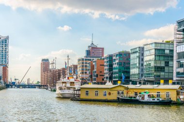 Almanya'nın Hamburg şehrindeki hafencity bölgesinin görünümü.