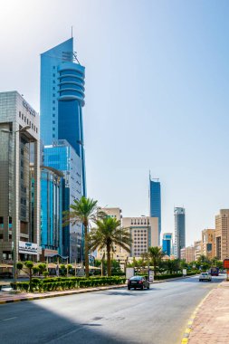 Kuveyt'te Ahmad al Jaber caddesinde trafik