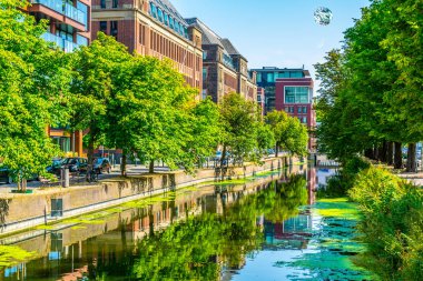 Lahey'de kanal gün boyunca görüntülenen, Hollanda