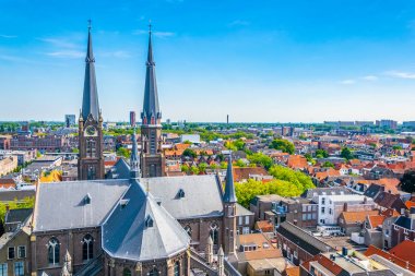 Delft, Hollanda'daki Maria van Jesse kilisesinin havadan görünümü