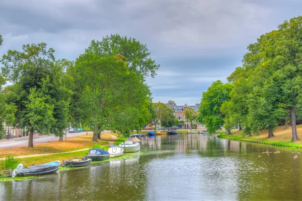 Canal in Haarlem viewed during day, Netherlands — Stock Photo, Image