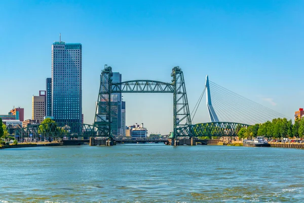 Koningshavenbrug en Rotterdam, Países Bajos — Foto de Stock