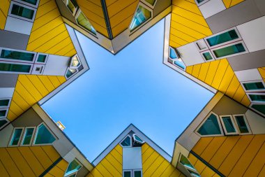 Ünlü küp evler Rotterdam, Hollanda