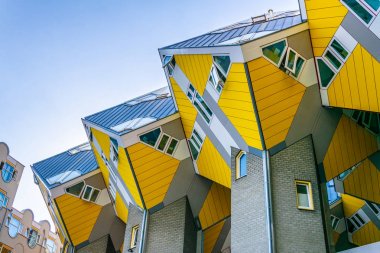 Ünlü küp evler Rotterdam, Hollanda