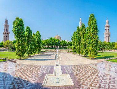 Muscat, Umman 'daki Sultan Qaboos Büyük Camii.