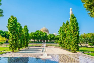 Muscat, Umman 'daki Sultan Qaboos Büyük Camii.
