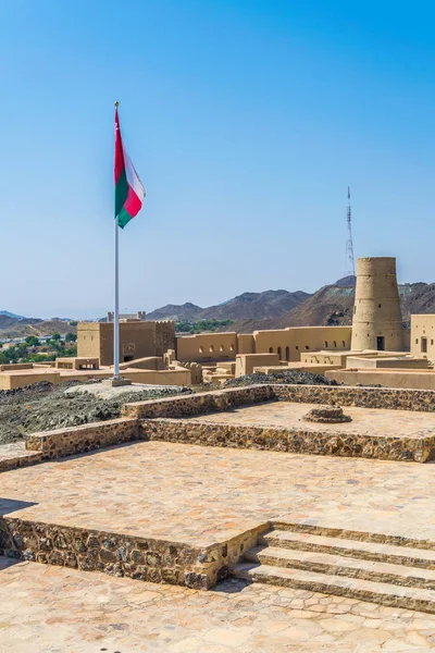 Форт Бахла в Аддахилии, Оман . — стоковое фото