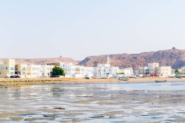 Al Ayjah kasabasının görünümü, Umman.