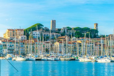 Bağlantı noktası, Cannes, Fransa