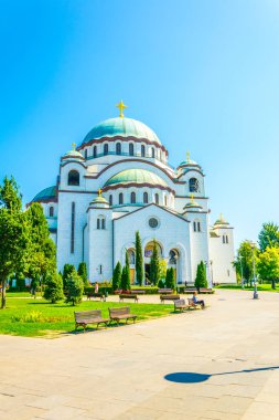 Sırbistan 'ın Belgrad kentindeki Aziz Sava katedralinin manzarası